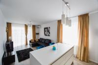 B&B Oradea - No. 10 - The Penthouse in City Center - Bed and Breakfast Oradea