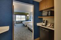 Holiday Inn Express & Suites Findlay North, an IHG Hotel