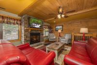 B&B Gatlinburg - Three Times The Fun chalet - Bed and Breakfast Gatlinburg