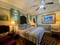 King Suite with Fireplace - Ground Floor
