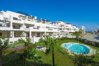 2306 - Brand new apt, walking distance to beach! - Ferienwohnung
