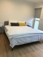 King Room with Balcony