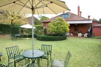 Three-Bedroom Apartment - Garden & Loft