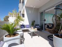 The Shoal 104 linen included and under 200m to beach - B&B