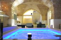 Suite met Kingsize Bed en Bubbelbad