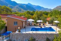 B&B Zagvozd - Villa Melita - Heated pool within Nature Park - Bed and Breakfast Zagvozd