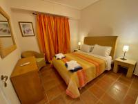 One-Bedroom Apartment (2 - 3 Adults)