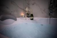 Cesare ai Cavalieri Suites - Ferienwohnung Rom