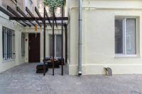 Три квартала от Оперного-тихий Лофт-Новый апарт - B&B Odessa