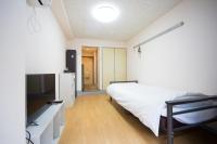 103 LJ Inn Uzumasa Free Wifi & Bicycle - Bed and Breakfast