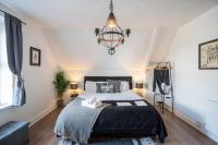 Phenix Central - Huge 3 Bed, Super Equipped Apartment. - Bed and Breakfast Cardiff