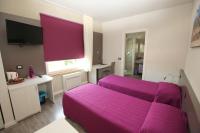 Camera Doppia con Letti Singoli