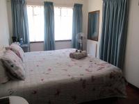 Zimmer mit Queensize-Bett