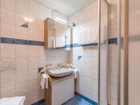 Apartamento de 2 dormitorios con balcón