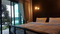 B&B Plai Phraya - บาย เดอะแดม คาเฟ่ แอนด์ ฟาร์มสเตย์ By the dam Cafe and Farmstay - Bed and Breakfast Plai Phraya