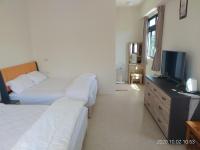 Twin Room with Mountain View