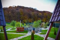 Bungalow with Garden View