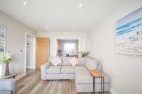 B&B Seahouses - Host & Stay - Sunflower Cottage - Bed and Breakfast Seahouses