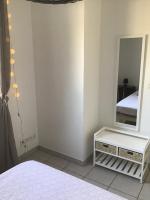 Appt T2 Standing avec Piscine et Terrasse - Chambres d’hôtes