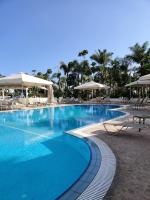 Garden Luxury Apartment Ayia Napa - B&B