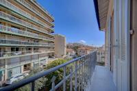 IMMOGROOM - Magnificent 180m duplex apartment - Parking - Air conditioning - B&B Cannes