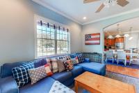 Five Bedroom Holiday Home