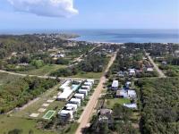 Skyblue Apart Hotel Punta Colorada - B&B Piriápolis