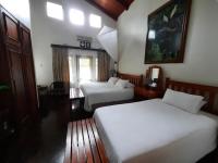 Deluxe King Room with Extra Bed