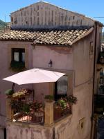 B&B Mugnos Charme Living - Bed and Breakfast Licodia Eubea