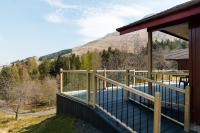 Gamekeeper Lodge loch and mountain view free wifi - B&B Crianlarich