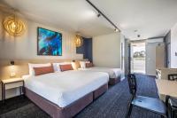 B&B Corio - Nightcap at Gateway Hotel - Bed and Breakfast Corio