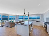 Beach House on Wyuna - B&B The Entrance