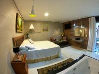 Suite with Spa Bath