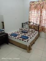 YIE HOMESTAY muslim friendly - B&B Kampong Bukit Dukong
