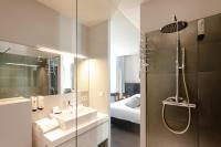 Deluxe Double Room with Shower