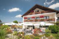 Landhaus Heimisch Bed & Breakfast - Bed and Breakfast Geisfeld
