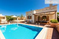Villa Myrtia con 4 Camere da Letto e Piscina Privata 