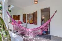 Camera Tripla con Vista Giardino