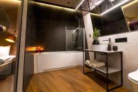 Luxury Upscale Apartments On 18 M Zhitomirska - Chambres d’hôtes Kiev