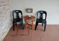 Kayu Merbau Homestay - B&B Seri Iskandar