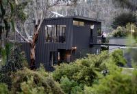 Months and Seasons - Momentary Escapes - Coastal House - B&B Wye River