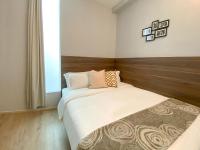 Double Room, DAYUSE, 5 Hours: 9AM-2PM