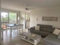 Wallis Court 6 - B&B