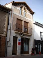 Hostal Catalina de Austria - Bed and Breakfast