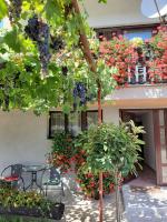 Apartment Vir with free private parking - B&B Karlovac