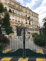 Appartement Terrasse dans Palace Centre ville - B&B Mentone