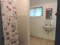 Three-Bedroom Cottage Garden Facing