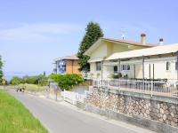 B&B Lazise - Belvilla by OYO Porto Quarantaquattro - Bed and Breakfast Lazise