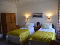 Twin Room with Bath
