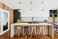 Paws Up Poolside - B&B Rye